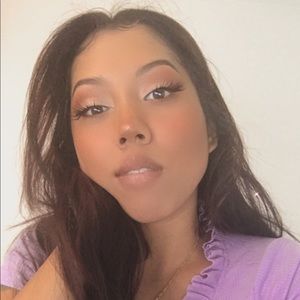 Meet your Posher, Vanida